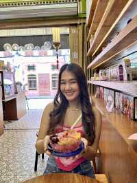 พาชิมโอ้วเอ๋ว… น้ำแข็งไสชื่อดังในภูเก็ต 🍧
