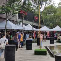 Shopping &Food Fair In A Magical Kingdom