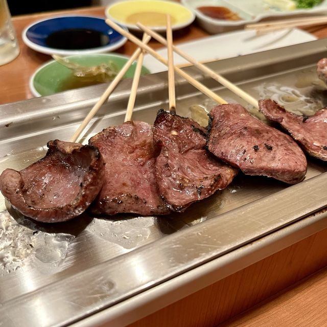 【大阪・天王寺】福井県発の老舗焼き鳥店「秋吉 あべの店」