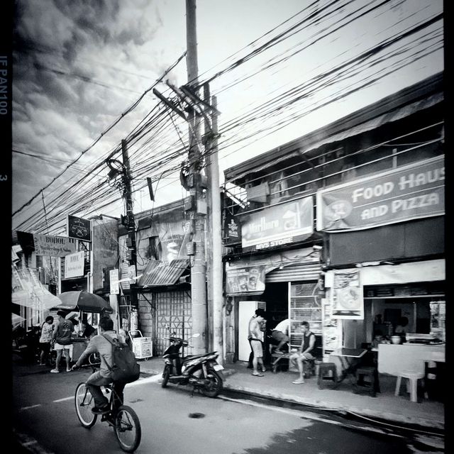 Visiting some old neighbours in Manila City