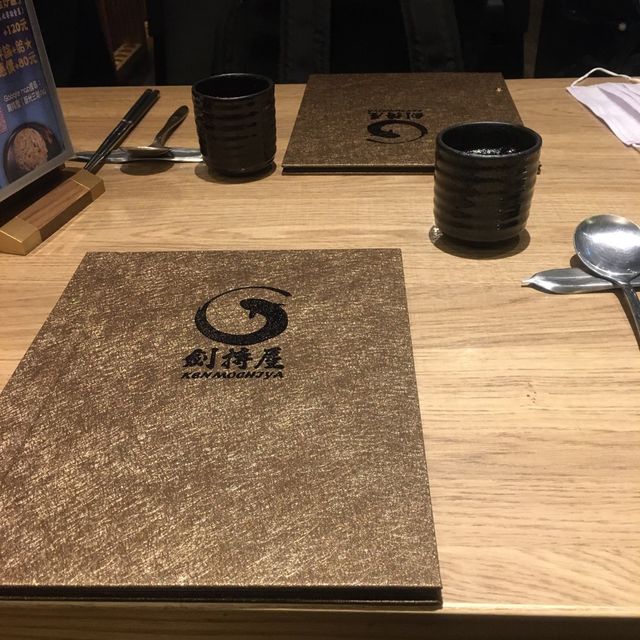 台北信義劍持屋：品嘗日本鰻魚匠人的手藝