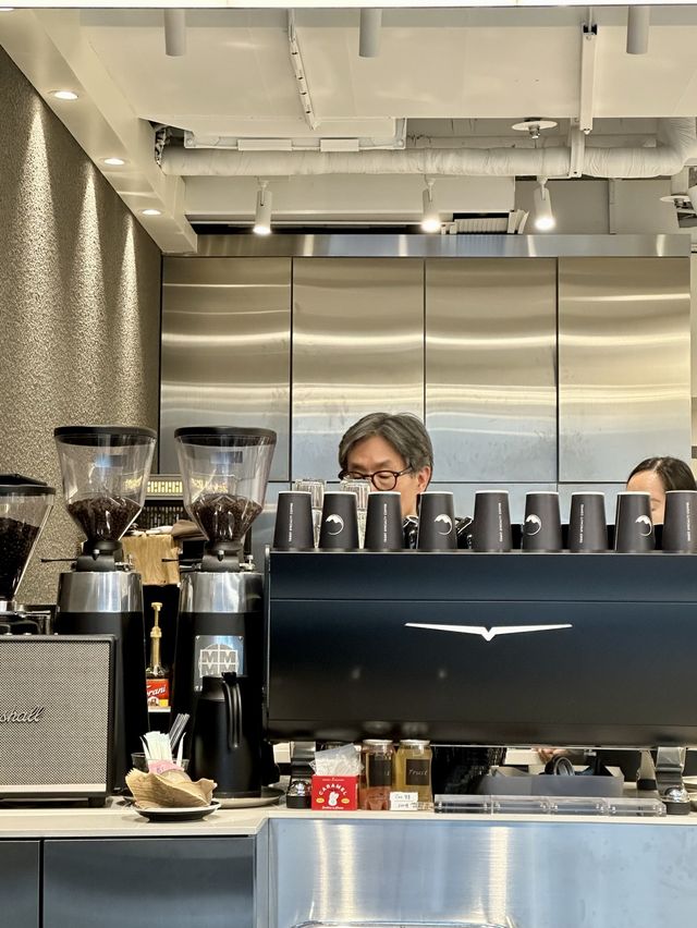강남역 직장인의 리프레쉬 카페투어 추천 ! ☕️ 트러스트 스폐셜티커피 강남