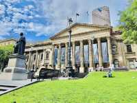 The Sir Redmond Barry statue