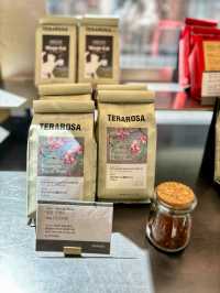 【弘大合井】Terarosa Coffee：櫻花風味咖啡豆，適合閱讀和品味