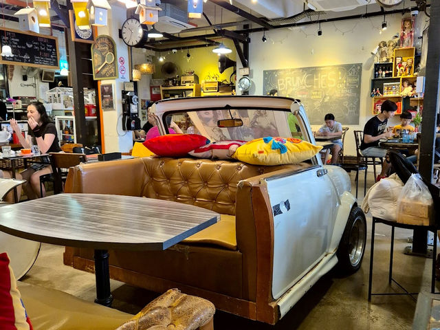 Brunches Cafe