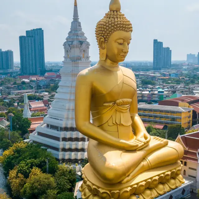 The Bangkok temple tour 