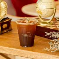 🍰 ALL Day Cafe คาเฟ่สไตล์มินิมอล