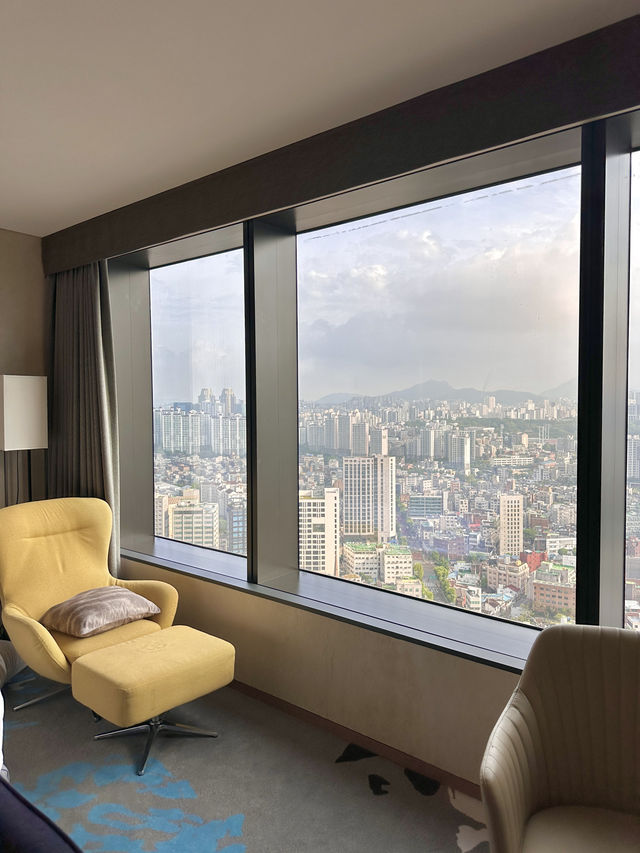 남산타워가 보이는 서울 시티뷰 호캉스🏨