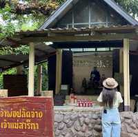 น้ำตกสาริกา