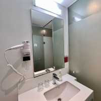 Simple minimalism stay at Travelodge Myeongdong Euljiro