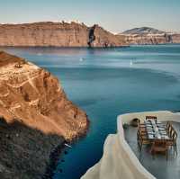 Santorini: Where Beauty and History Merge in Aegean Splendor