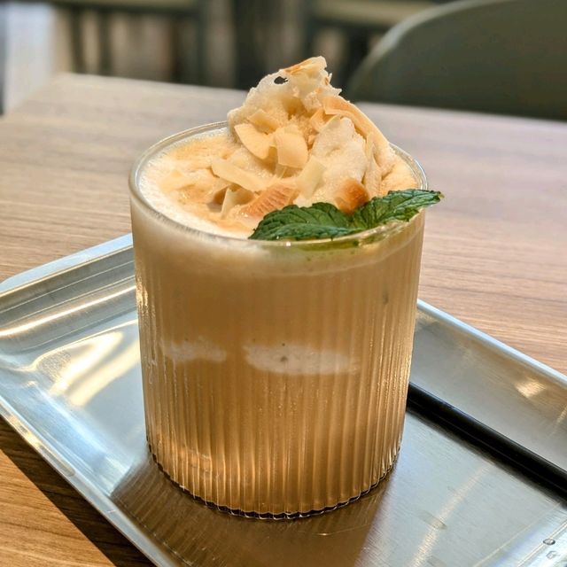 台南-一透早8點就開的輕時尚質感咖啡店：KCafe