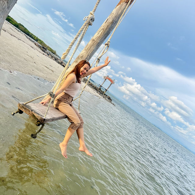 🏖️หาดน้ำแดง หาดลับที่ใครหลายคนอาจจะยังไม่รู้จักแห่