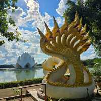 เที่ยว Unseen อุดร อุโบสถดอกบัวกลางน้ำ 