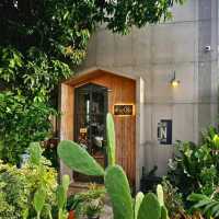 พามาหาคาเฟ่ชิลๆ ที่  Bros Cafe