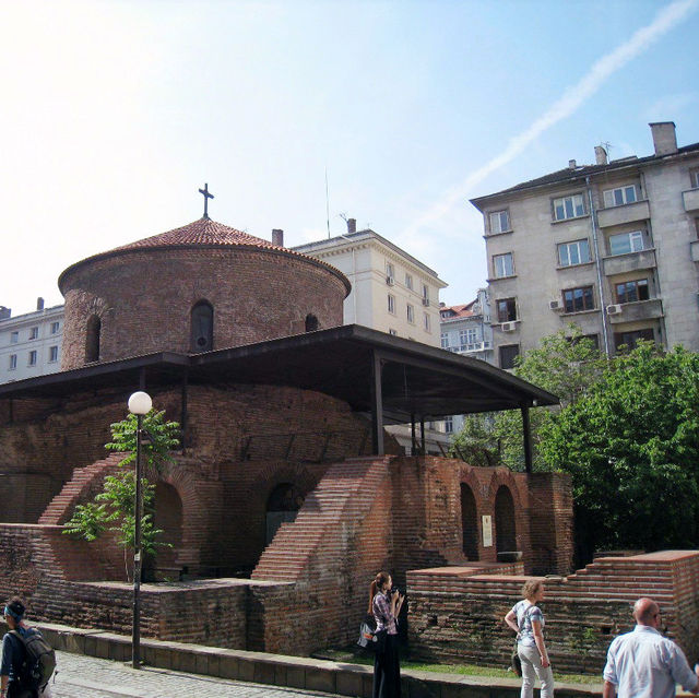 Have you seen an ancient 4th century church?
