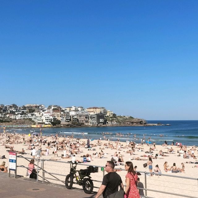 A lovely afternoon at the beach 🏖️ followed by dinner🍕