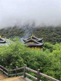 Beautiful Hiking Trail in Huanglong Valley