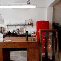 เผลอสุขใจ Cafe&Bed - Koh Larn