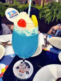 多啦A夢主題Cafe
