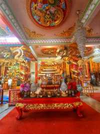 ชมสถาปัตยกรรมจีนที่ศาลเจ้า