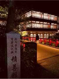 【千と千尋の神隠し】のモデル宿  四季折々、昼夜の美しい表情