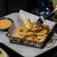 ร้านแฮงค์เอ้าท์ มาได้ทั้งครอบครัว