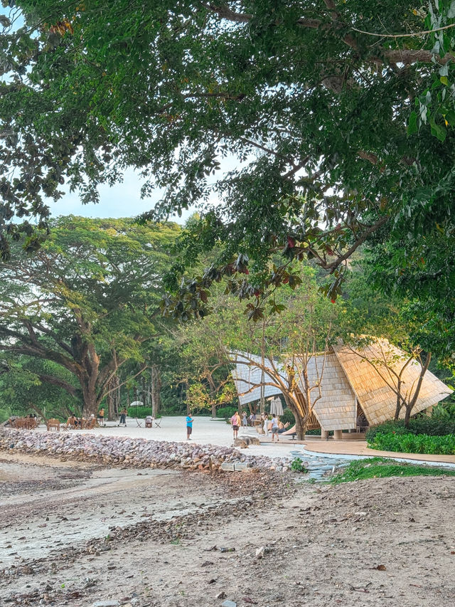 Bambu Beach Club บีชคลับสวยสุดปังริมทะเลระยอง