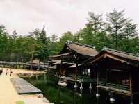 【山梨×身曾岐神社】池に浮かぶ厳かな絶景神社