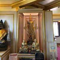 ภูเขาทอง • กรุงเทพมหานคร