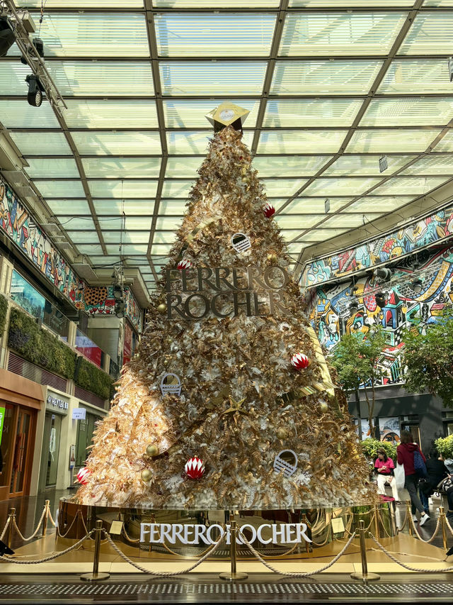 K11金莎聖誕花園-與7米巨型金莎聖誕樹，過一個甜蜜聖誕節
