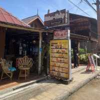 ชายทะเล ร้านอาหารทะเลชื่อดังบนเกาะลันตา