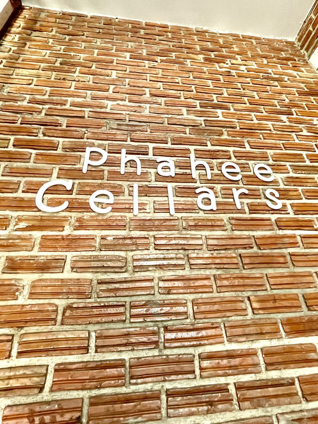 ขอแนะนำที่พักผาฮี้ Phahee Cellars 