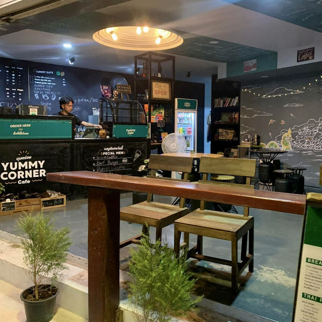 Yummy Corner Cafe