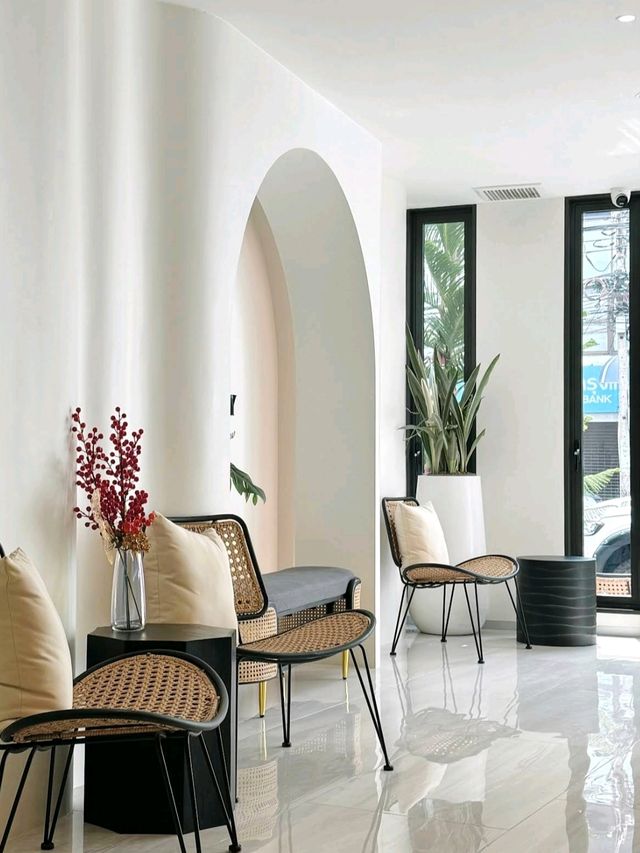 โรงแรมย่านพระนคร Corridor 2407 Hotel