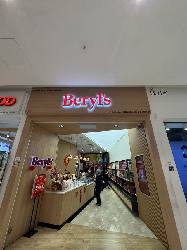 Most famous Beryls Chocolate in Kuala Lumpur, Malaysia 🇲🇾 