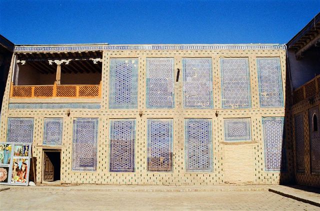 The Uzbek Khan's Dream — The Tash Khauli Palace of Khiva