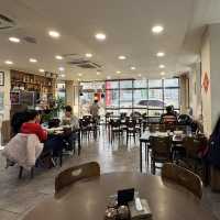 탕수육과 마늘고추기름의 환상적인 조화로 유명한 충주 중식당 - 평화루