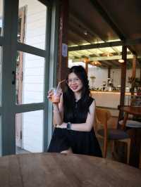 Neighbours cafe 