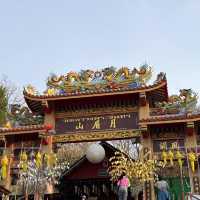 พิชิต “เขาวงพระจันทร์” #ลพบุรี 🙏🏻⛰️