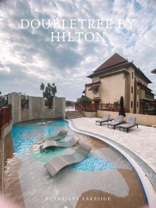 The best hotel pool in Putrajaya ✨