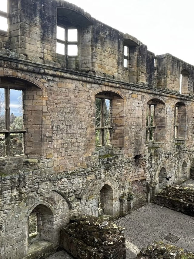 Journey Through History - My Visit to Dunfermline Scotland