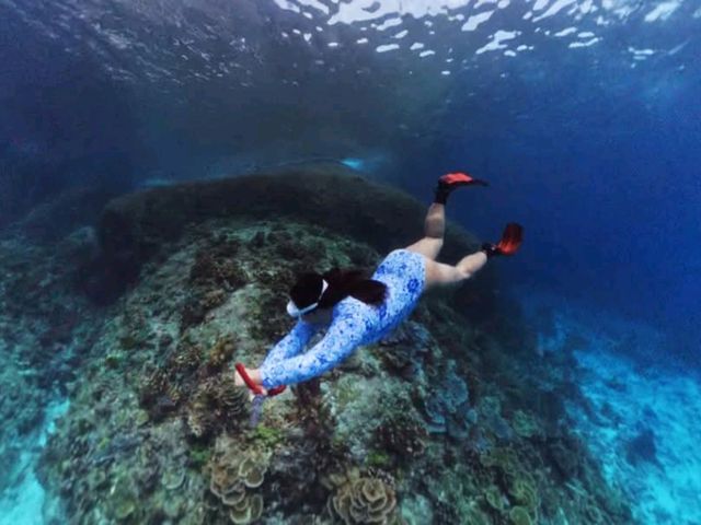 ถ่ายรูปกับหาดทรายขาว 🌊น้ำใสไม่จกตา