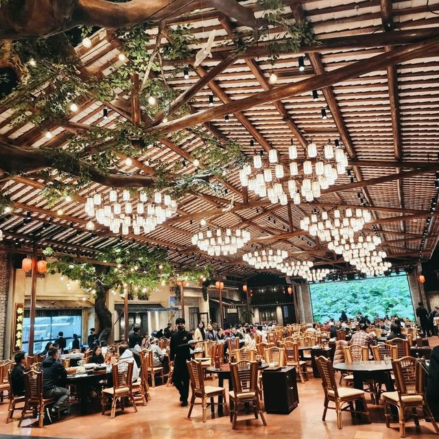 A Flavorful Dinner Experience at Pork Lady Restaurant, Foshan
