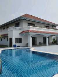 ที่พัก Low rise บางปะกง Riverside Royal Villa