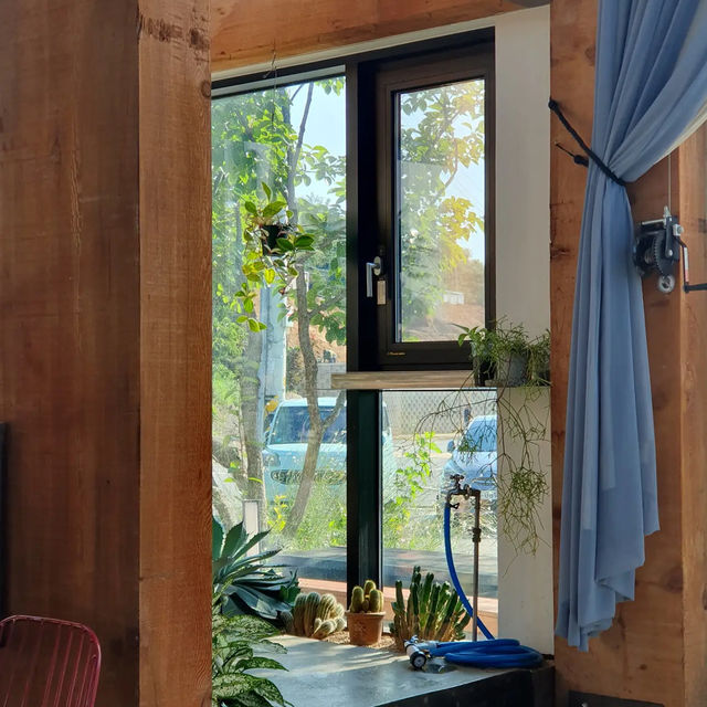 Cheoncheonhee Cafe