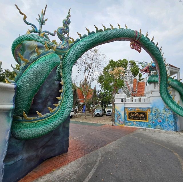 วัดเชิงเลน นนทบุรี