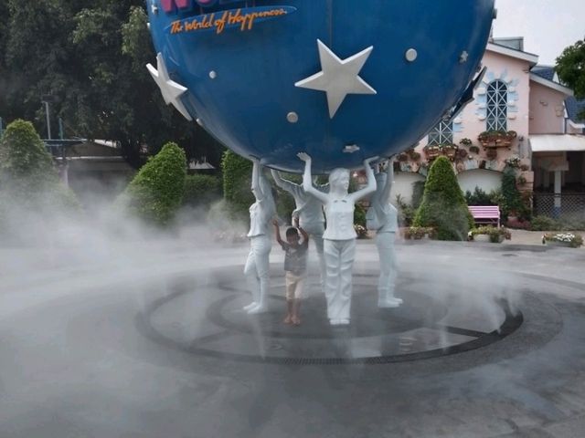 great morning at dream world Bangkok 