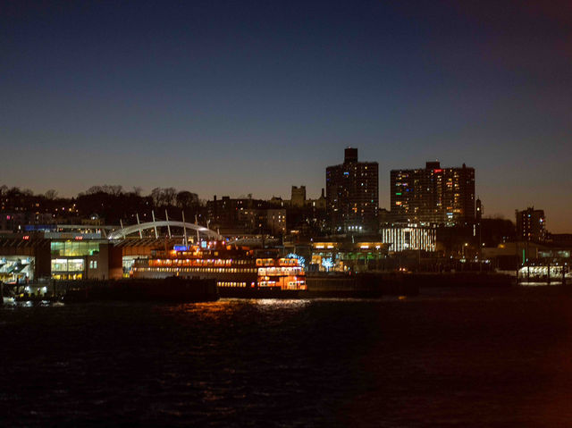 【自由の女神フェリーで観光を満喫】🚢🗽