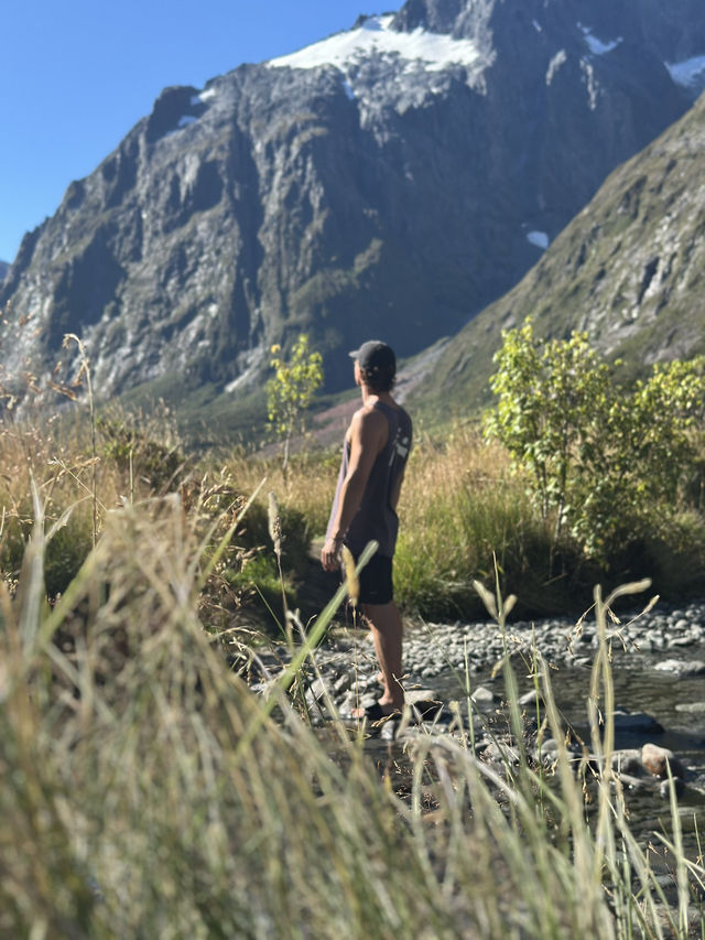 Majestic Mountains: Uncover the Wonder of Milford Sound